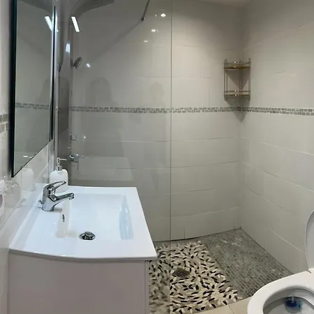 Appartement Charmant T2 Madonna Di A Serra Calvi (Corsica)